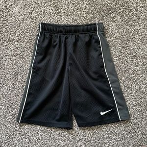 Nike Shorts Youth Small